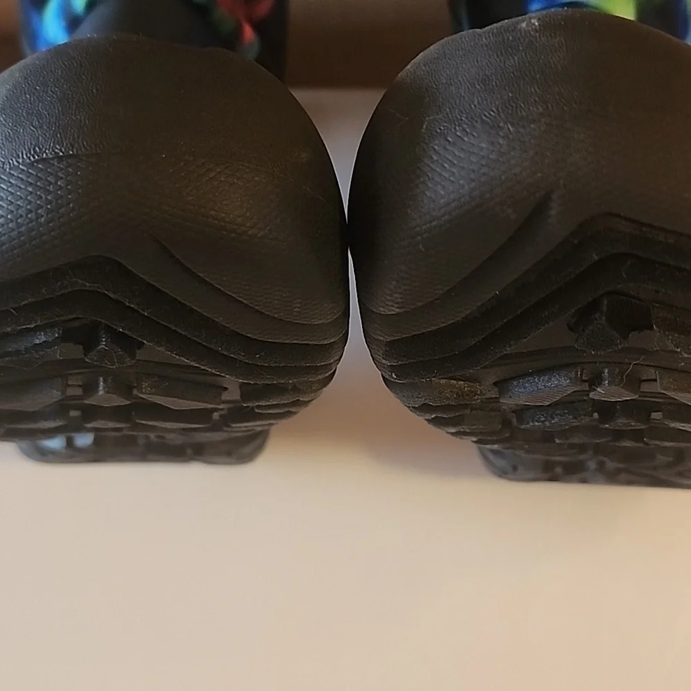 Kids KEEN Puffrider Waterproof Winter Boots Snow 12 Northern Lights